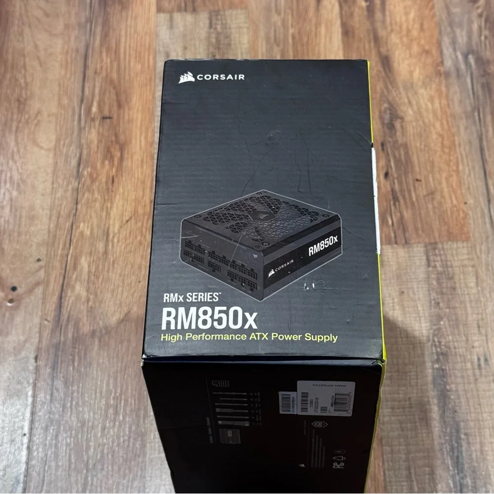 Corsair RMX SERIES RM850x power supply brand new